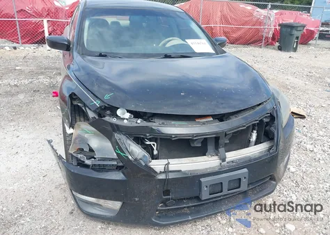 2013 Nissan Altima 2.5 S z USA, uszkodzony, nr VIN 1N4AL3AP2DC917573